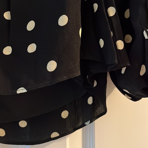 Lovers & Friends off the shoulder ruched polka dot top - Picture 6 of 11